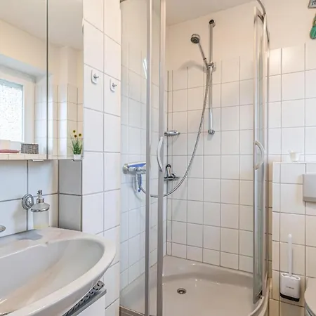 In With Wifi * フリードリッヒシュコオク